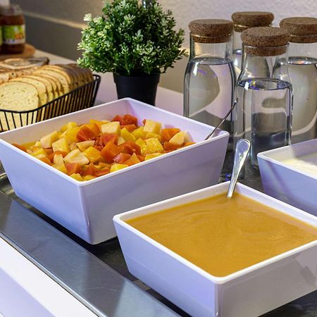 Ibis Budget Caen Mondeville Bagian luar foto